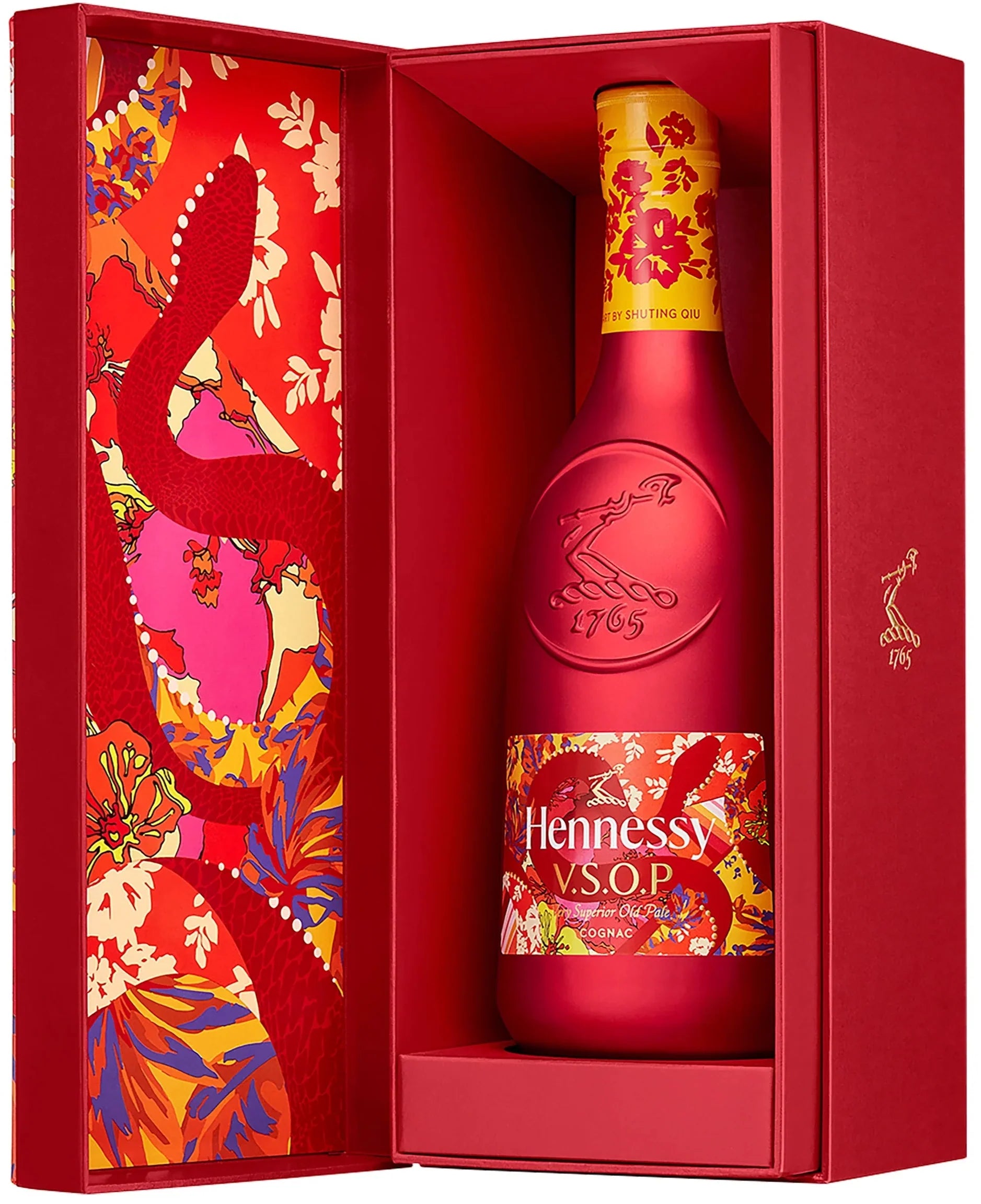 Hennessy V.S.O.P Lunar New Year 2025